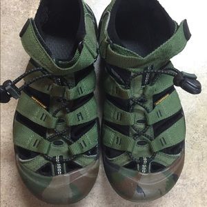 Boys Keen Camo Newport Sandals